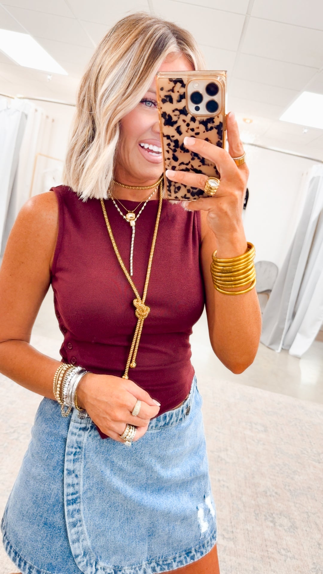 Evie Asymmetrical Hem Tank-Burgundy