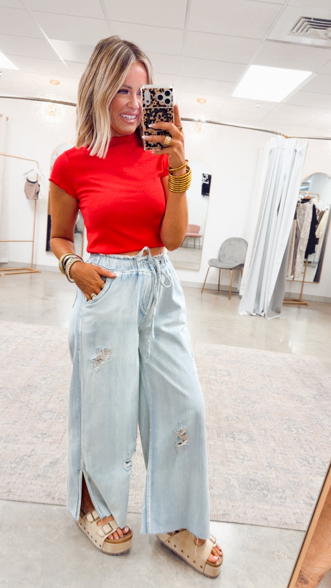 Sweet Scallop Tee-Ruby