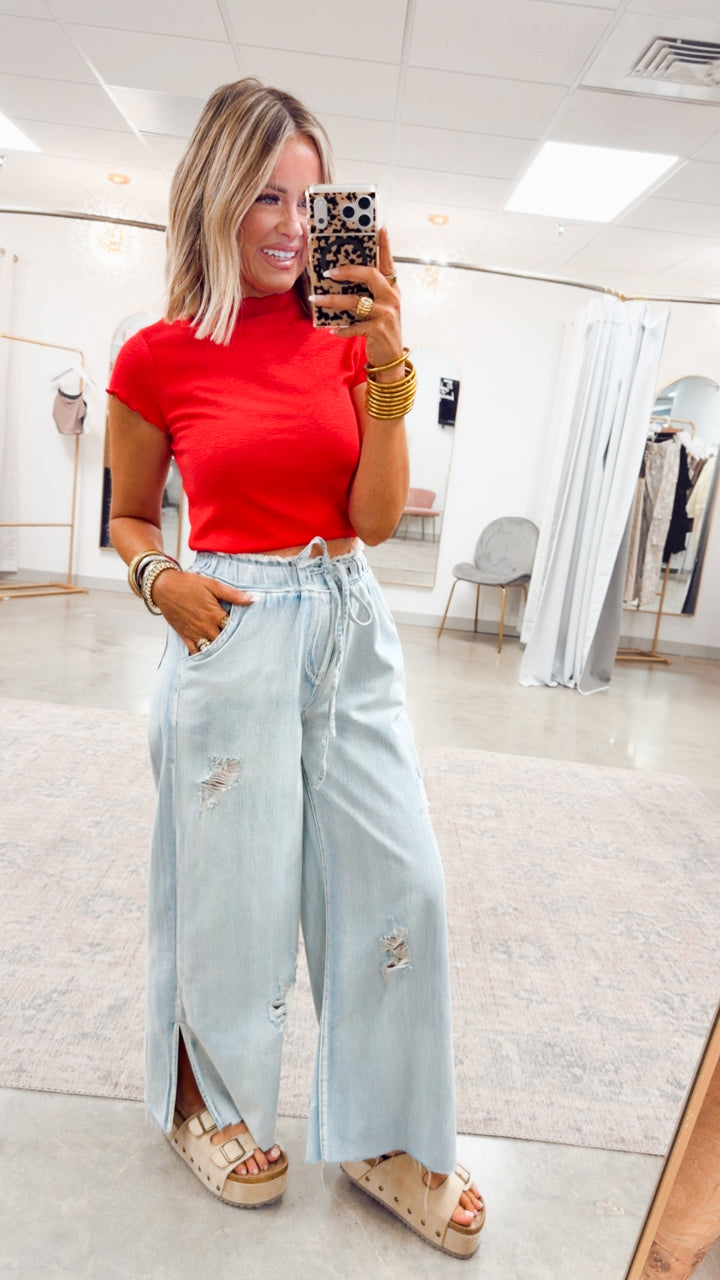 Sweet Scallop Tee-Ruby