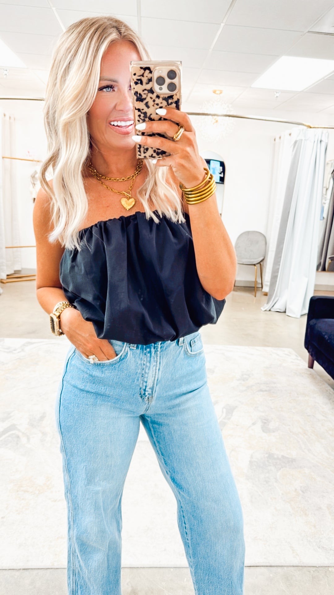 Hazel Strapless Bubble Top-Black