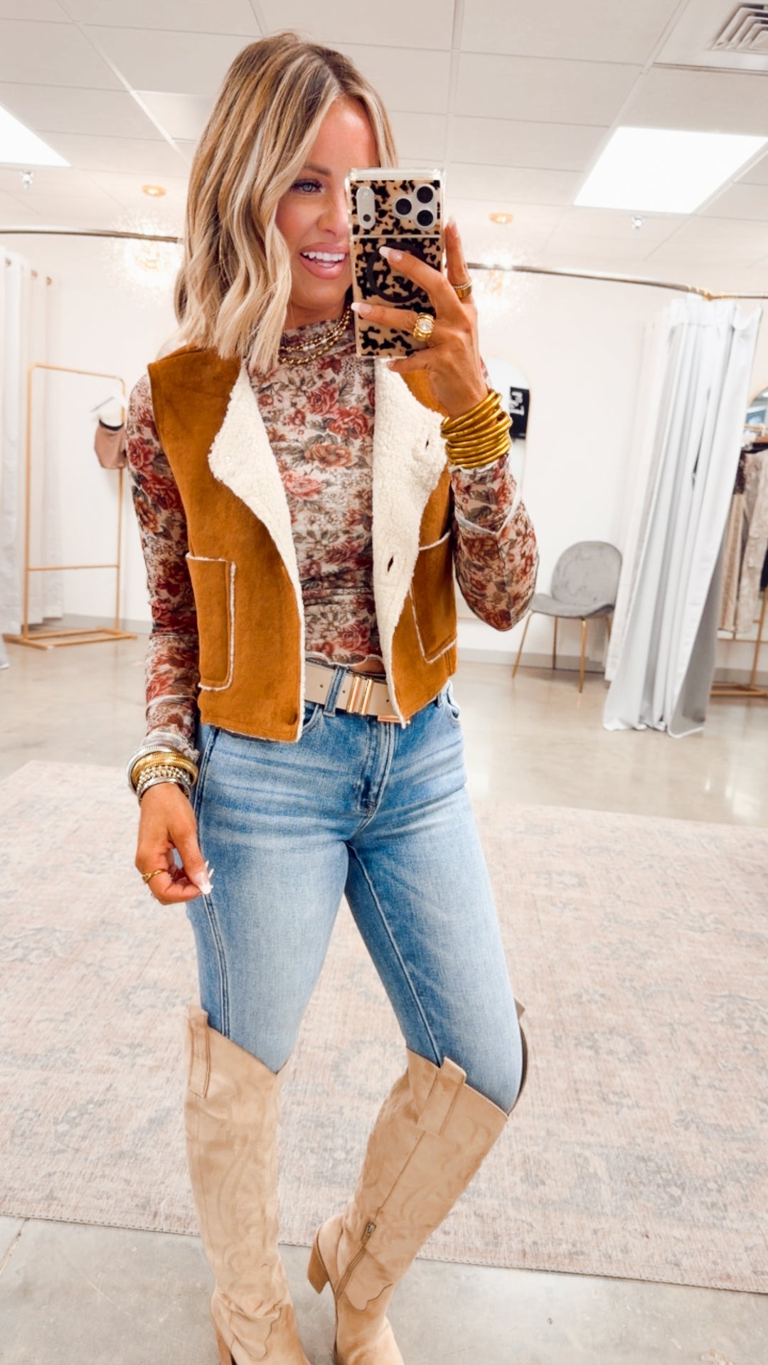 Dreamy Plush Vest-Caramel