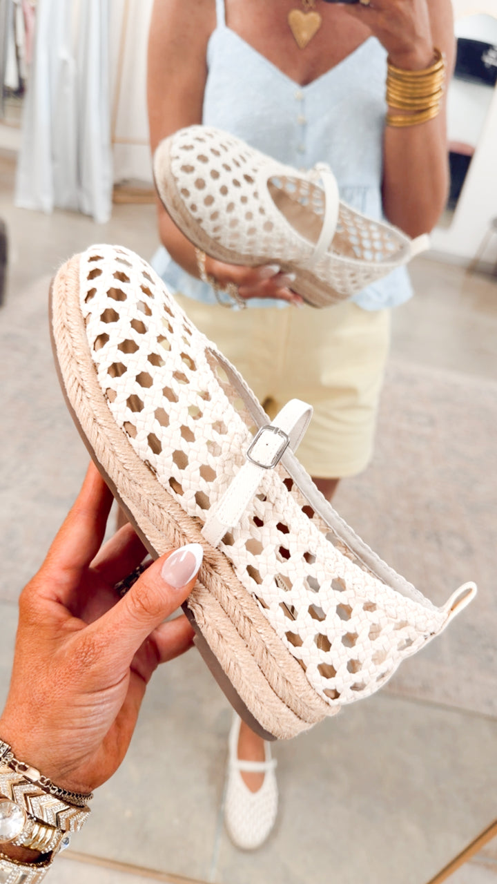 The Ela Flat-Bone