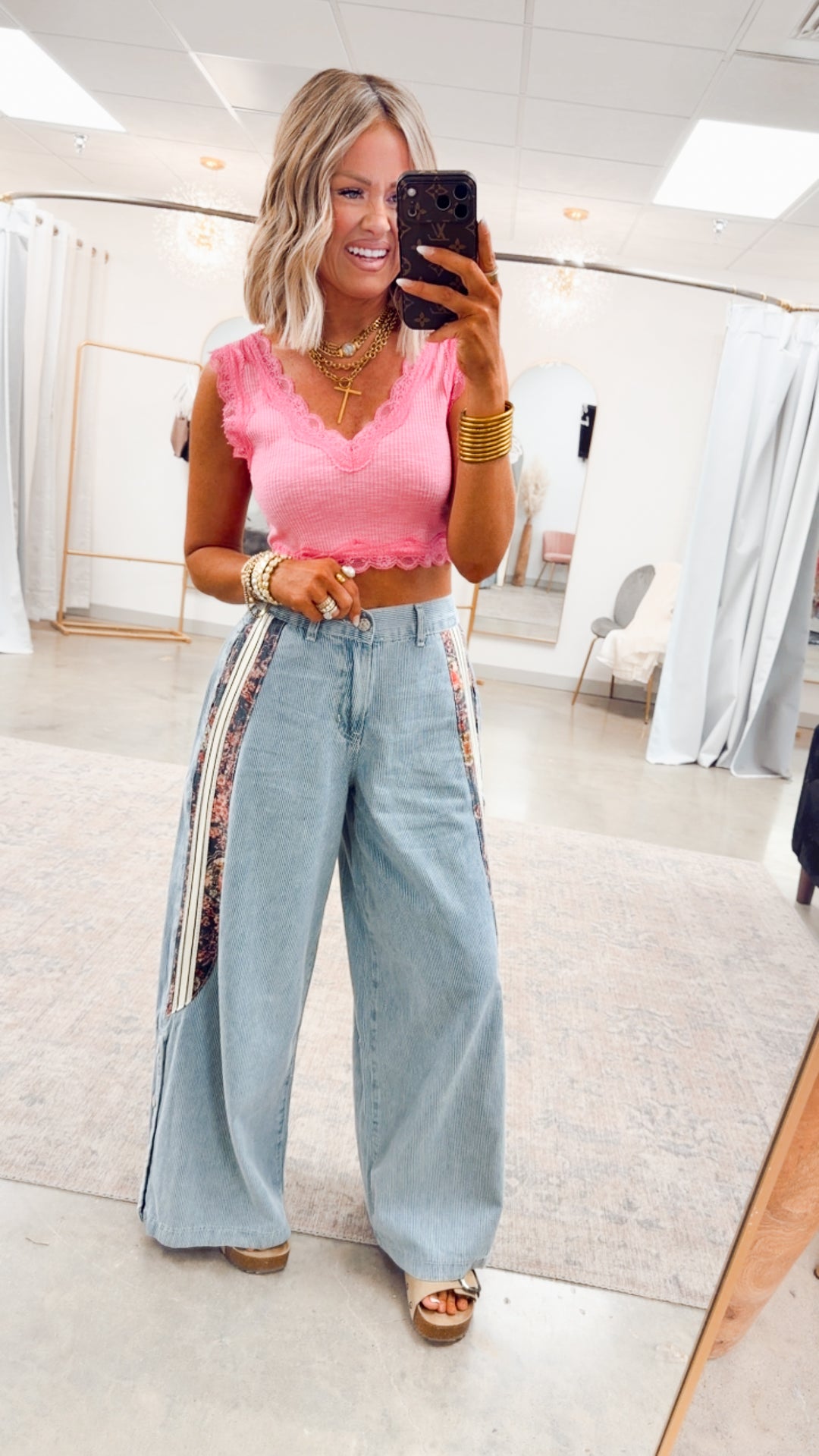 Noa Lace Crop Tank-Fuchsia