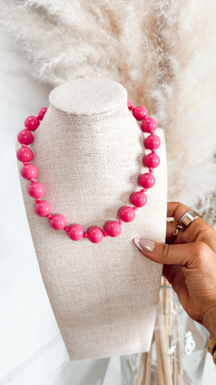 The Bubblegum Beads Necklace-Hot Pink