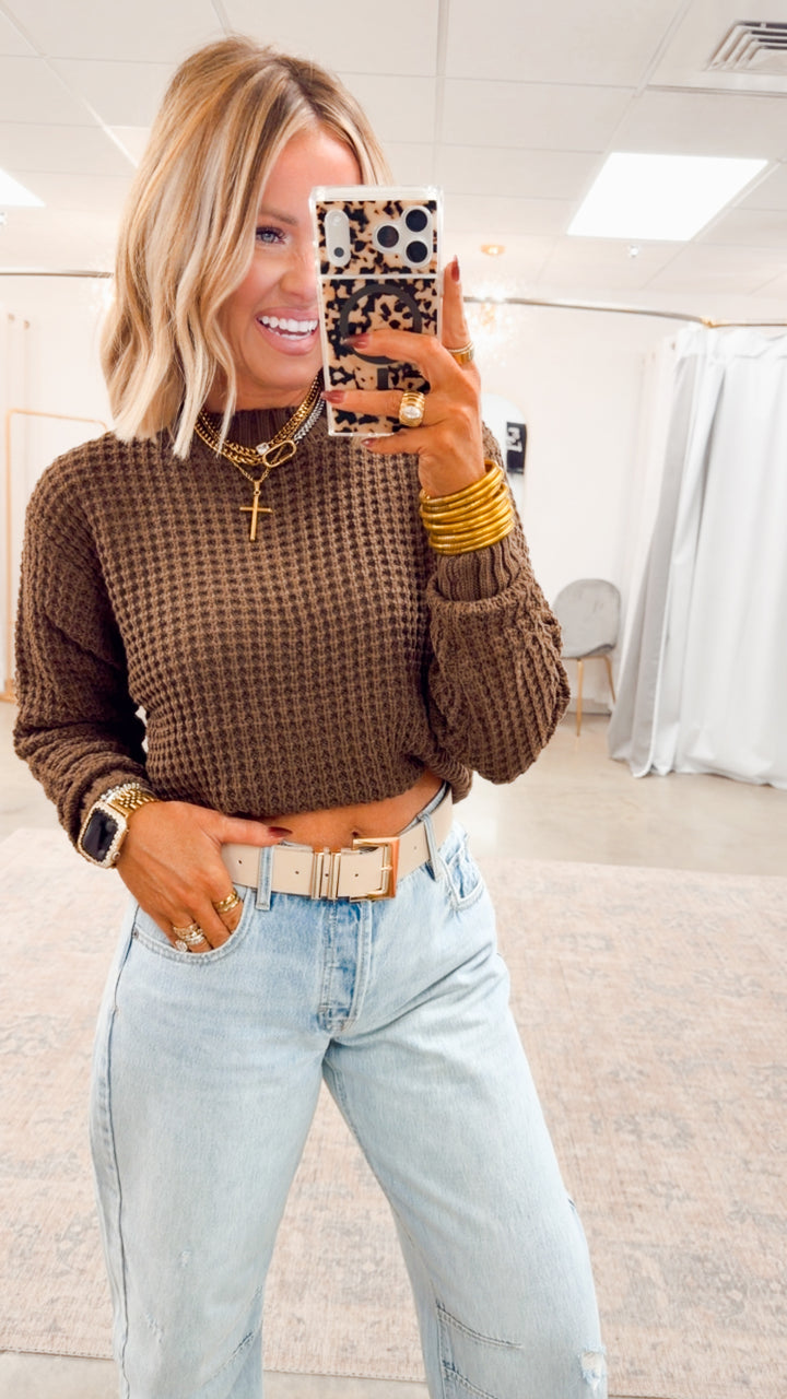 The Maren Hi-Low Waffle Knit-Brown