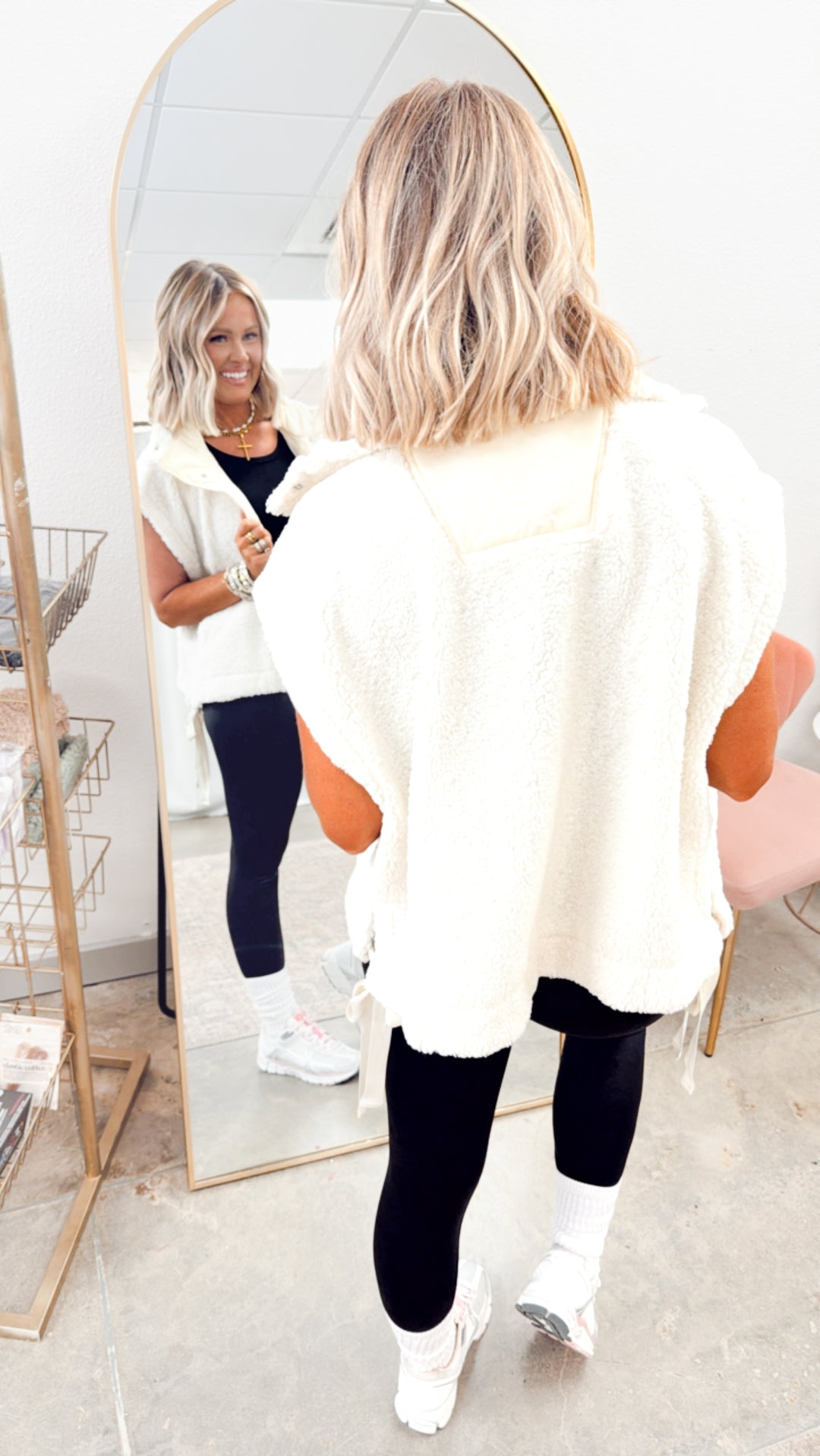 Lumi Sherpa Vest-Ivory