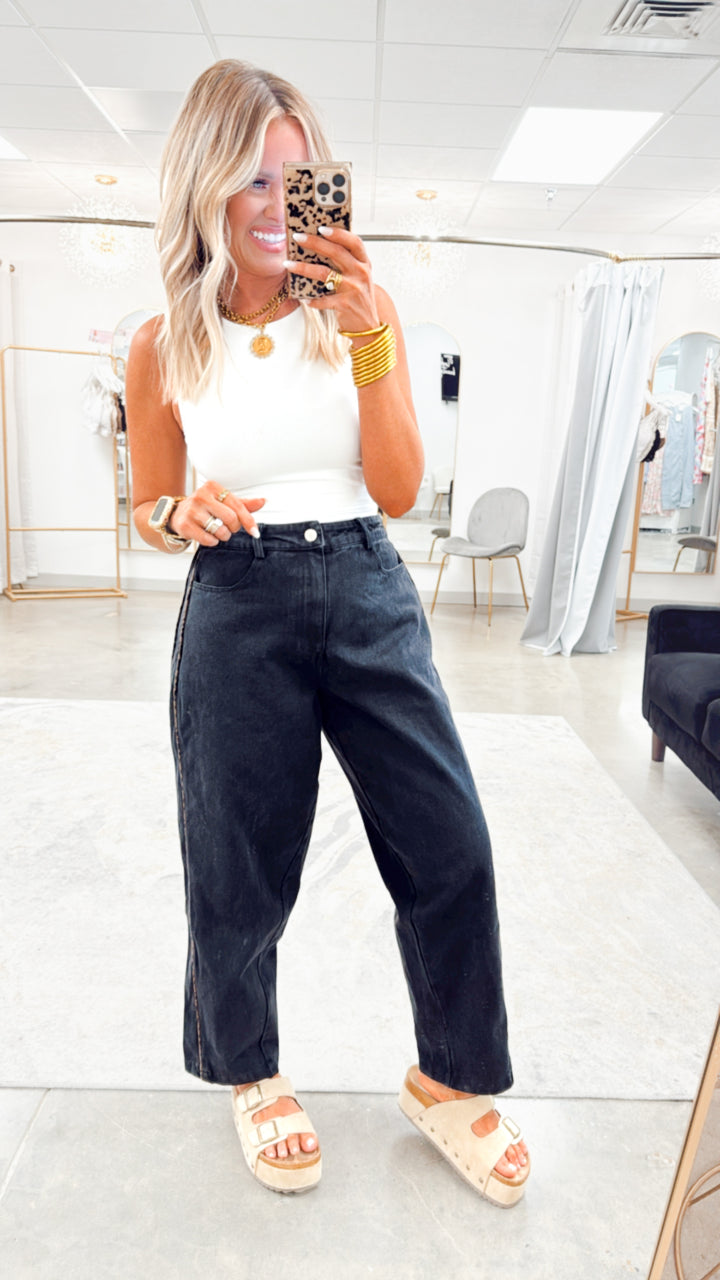Leopard Print Piping Barrel Jeans