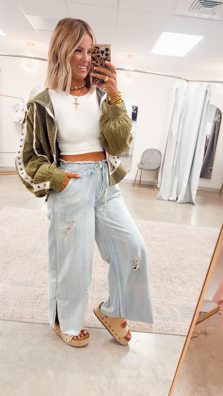 Free Spirit Lightweight Jacket-Olive