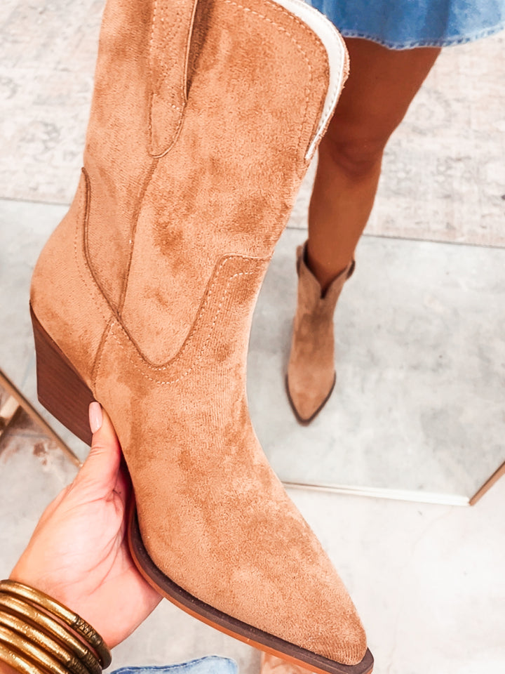 Trudy Western Block Heel Boot- Latte