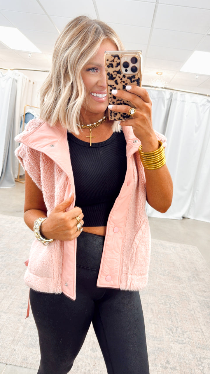 Lumi Sherpa Vest-Pink