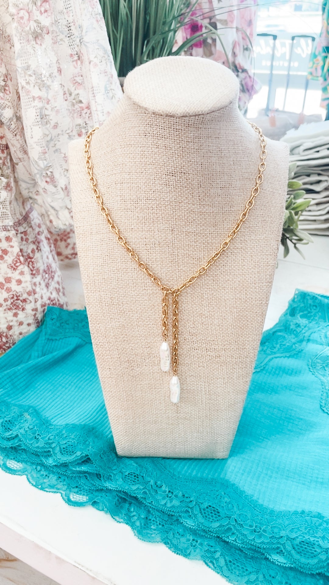 The Jordan Necklace-Gold