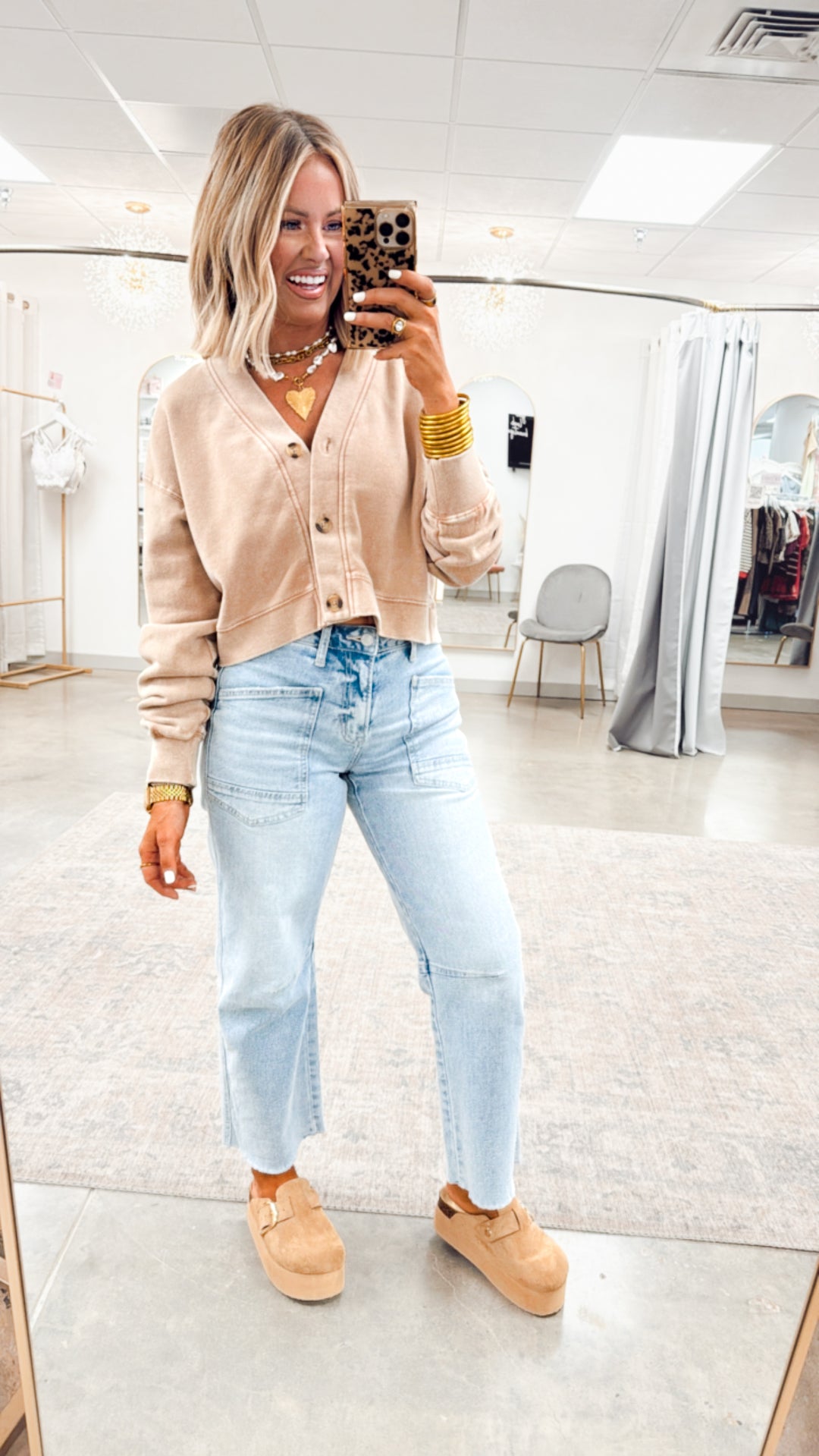 Lizzy Cropped Cardigan-Taupe