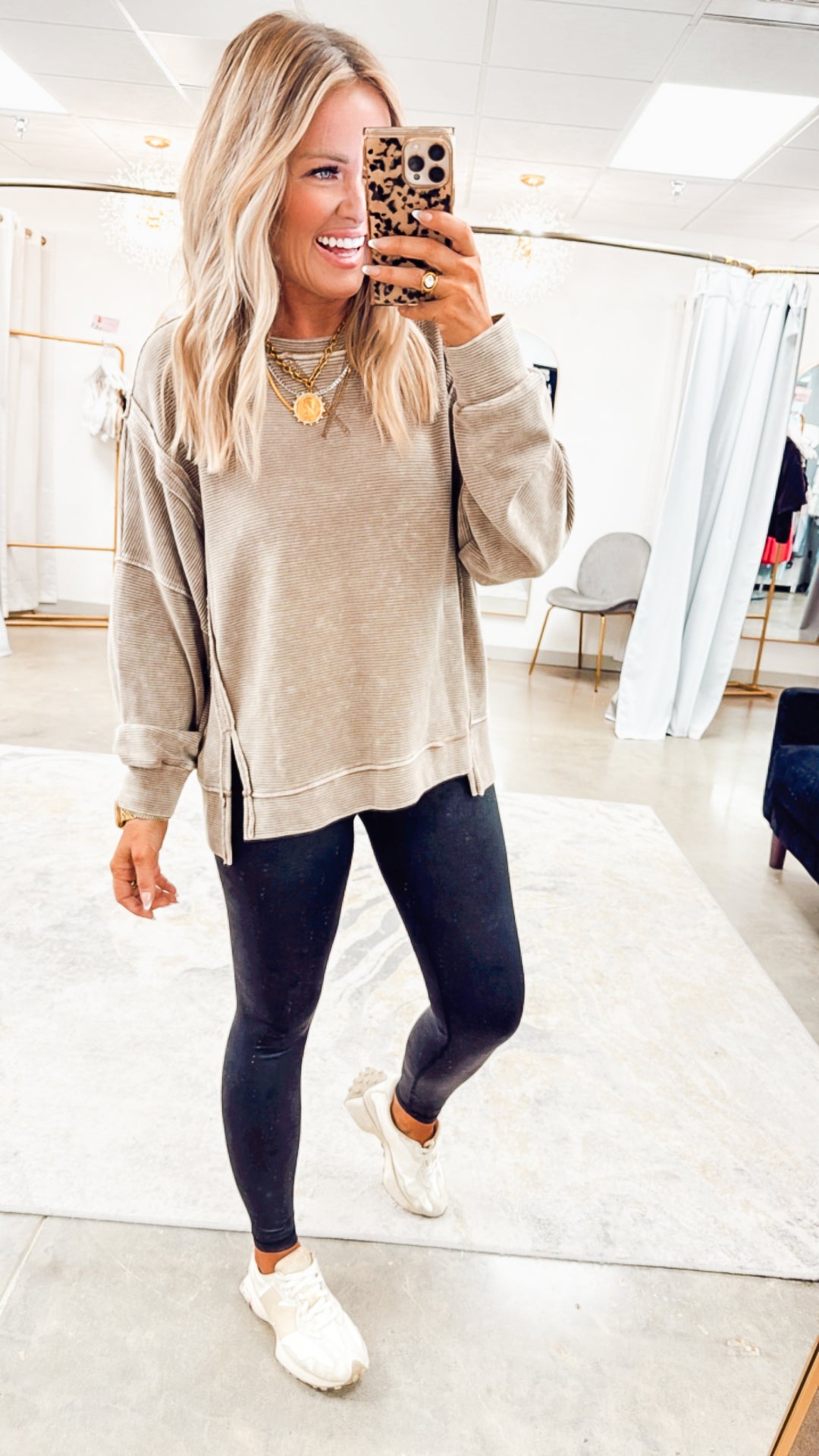 Urban Stitch Top-Brown