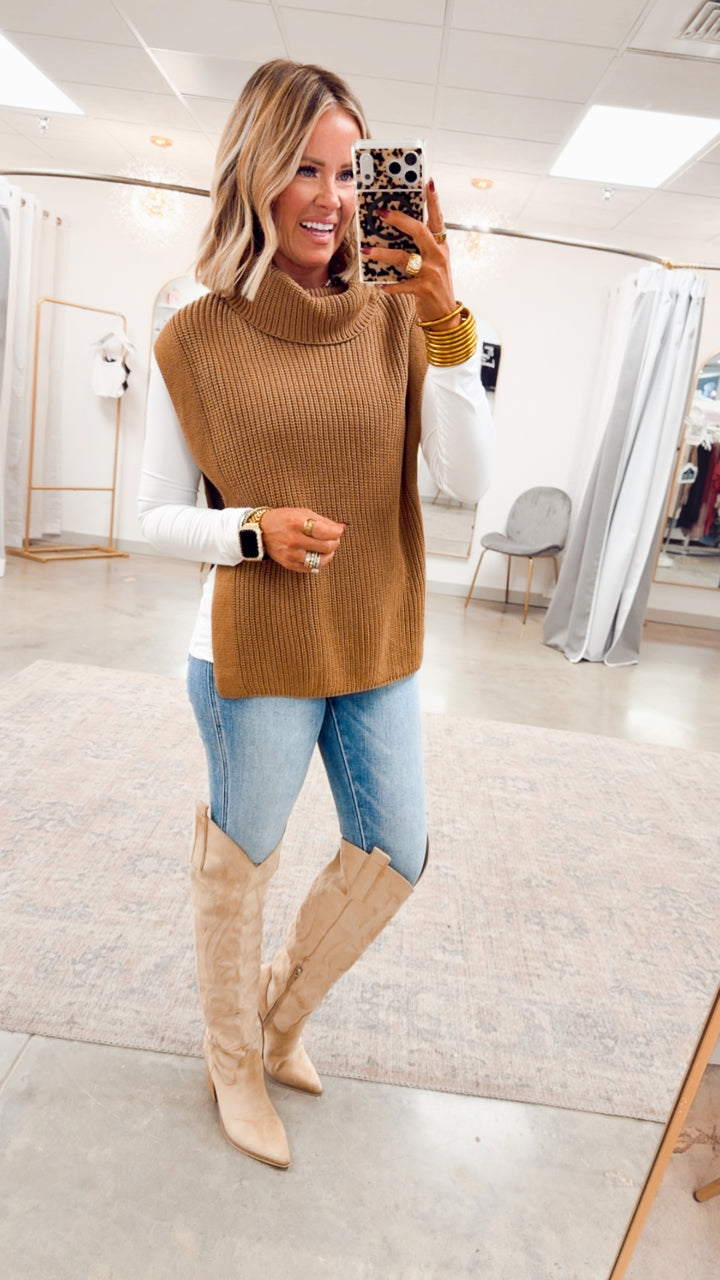 Alpine Breeze Sweater Vest-Espresso