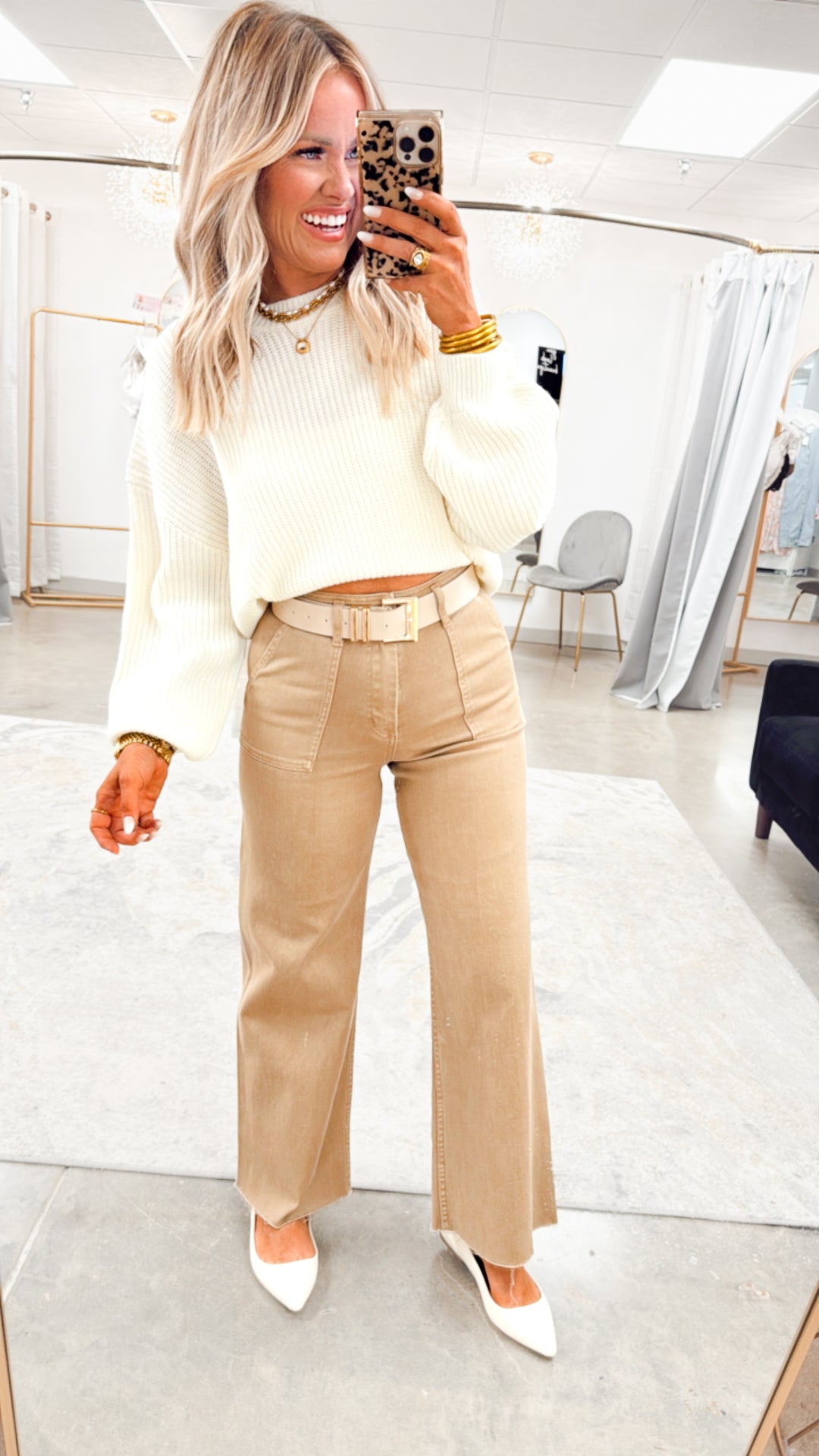 Essential Wide-Leg Stretch Pants
