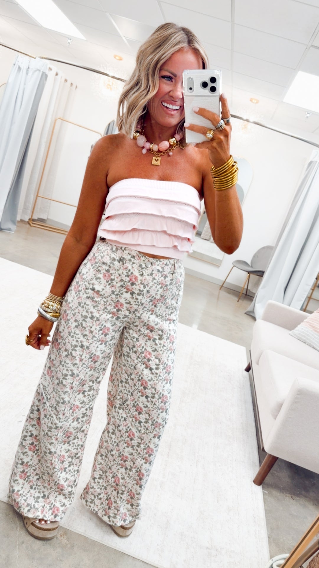 The Presley Stud Wide Leg Pants- Floral