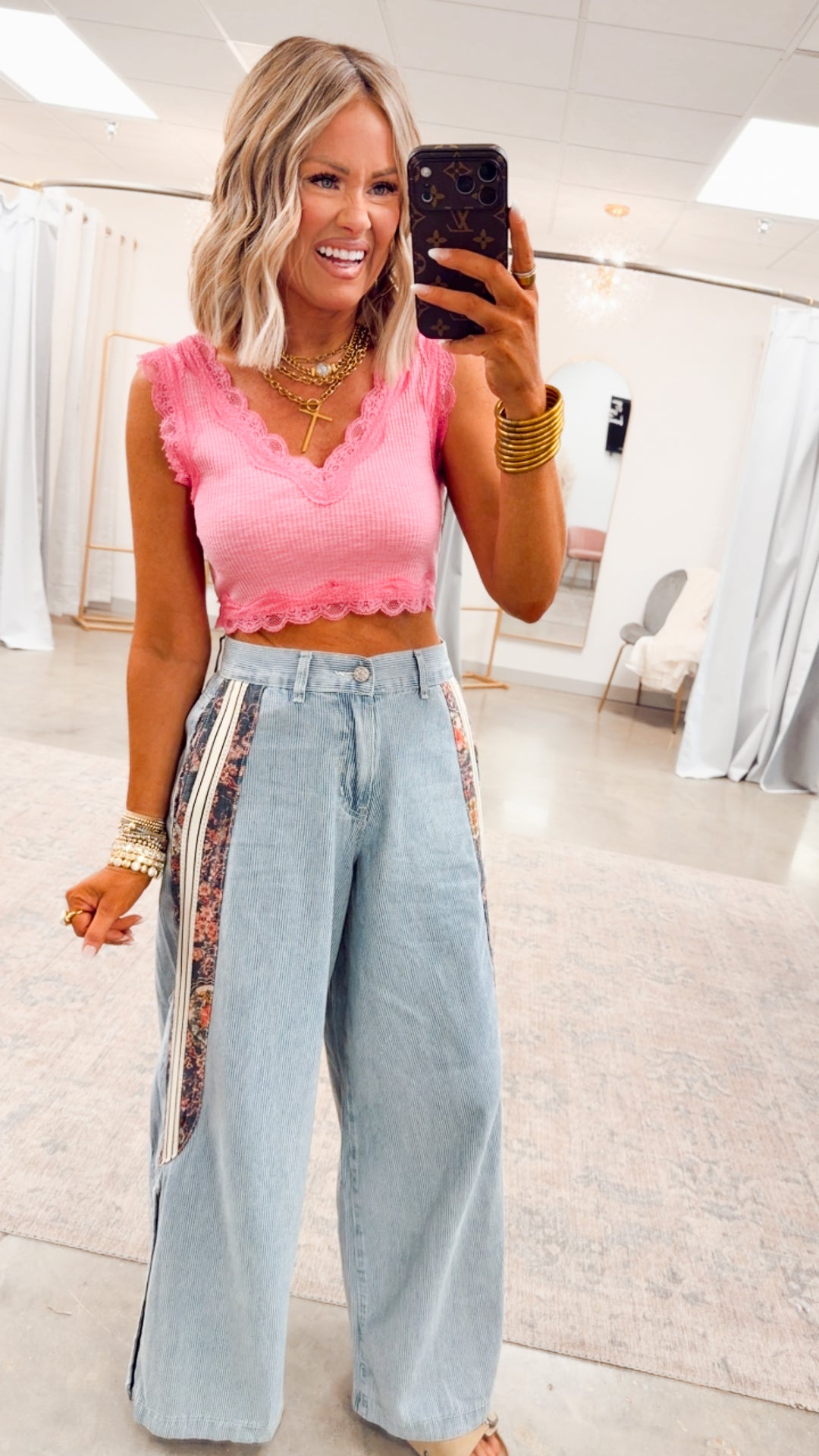 Noa Lace Crop Tank-Fuchsia