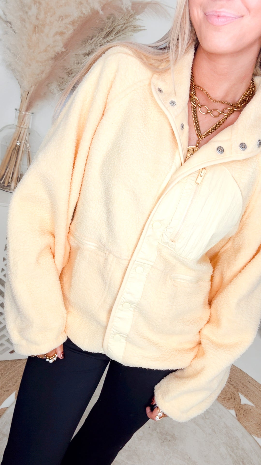 The Aspen Sherpa Jacket-Yellow