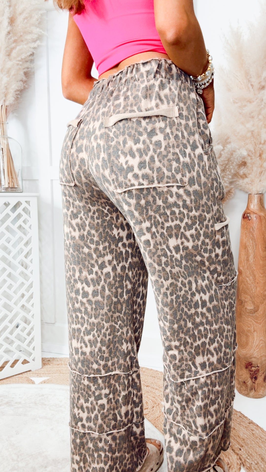 The Wild Aura Pants-Mocha