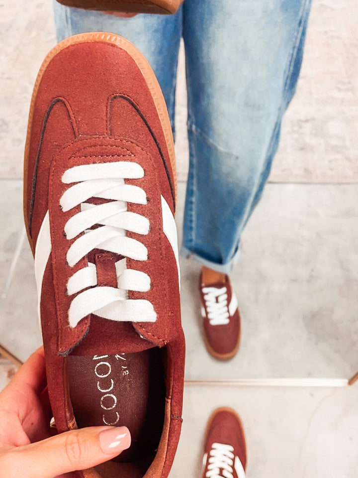 Wylder Low-Top Sneaker- Burgundy