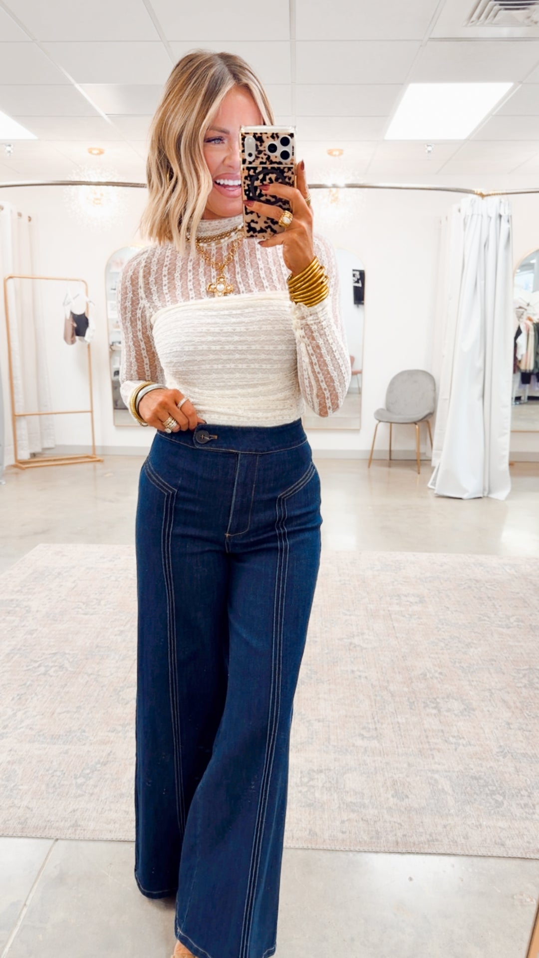 Floral Lace Ruched Bodysuit-Cream