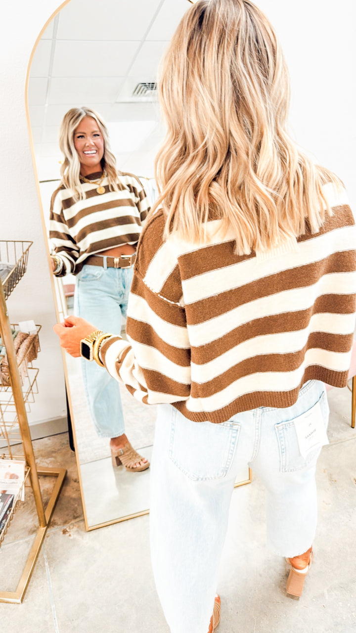 Langston Cropped Sweater-Brown