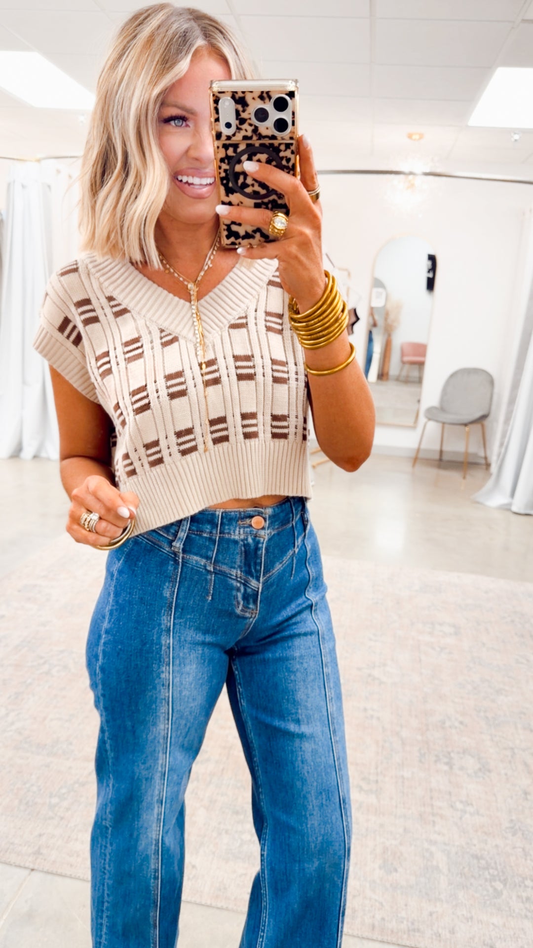 Oxford Cropped Knit Vest-Oatmeal/Cocoa