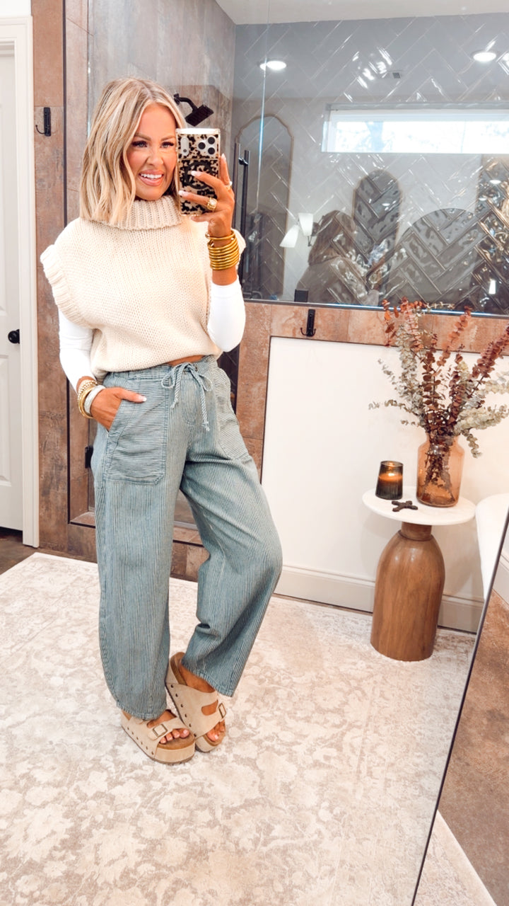 Basic Long Sleeve Scoop Neck Top-White