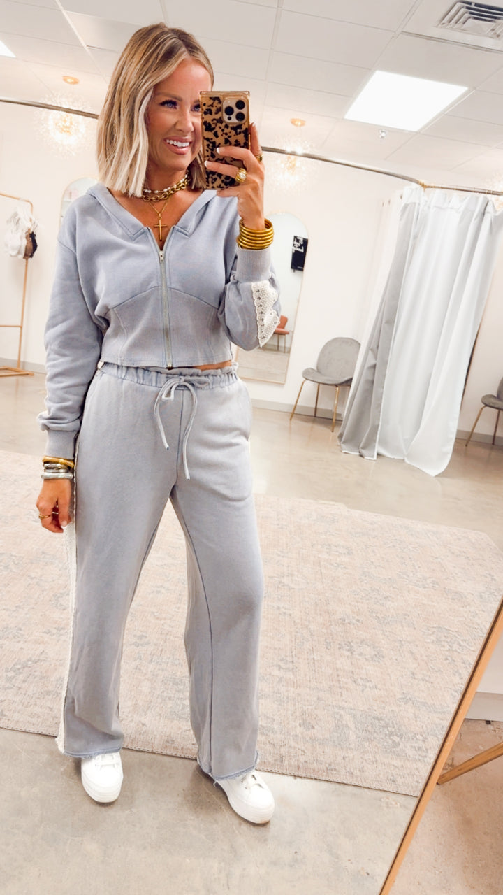 The Canyon Breeze Set-Washed Denim