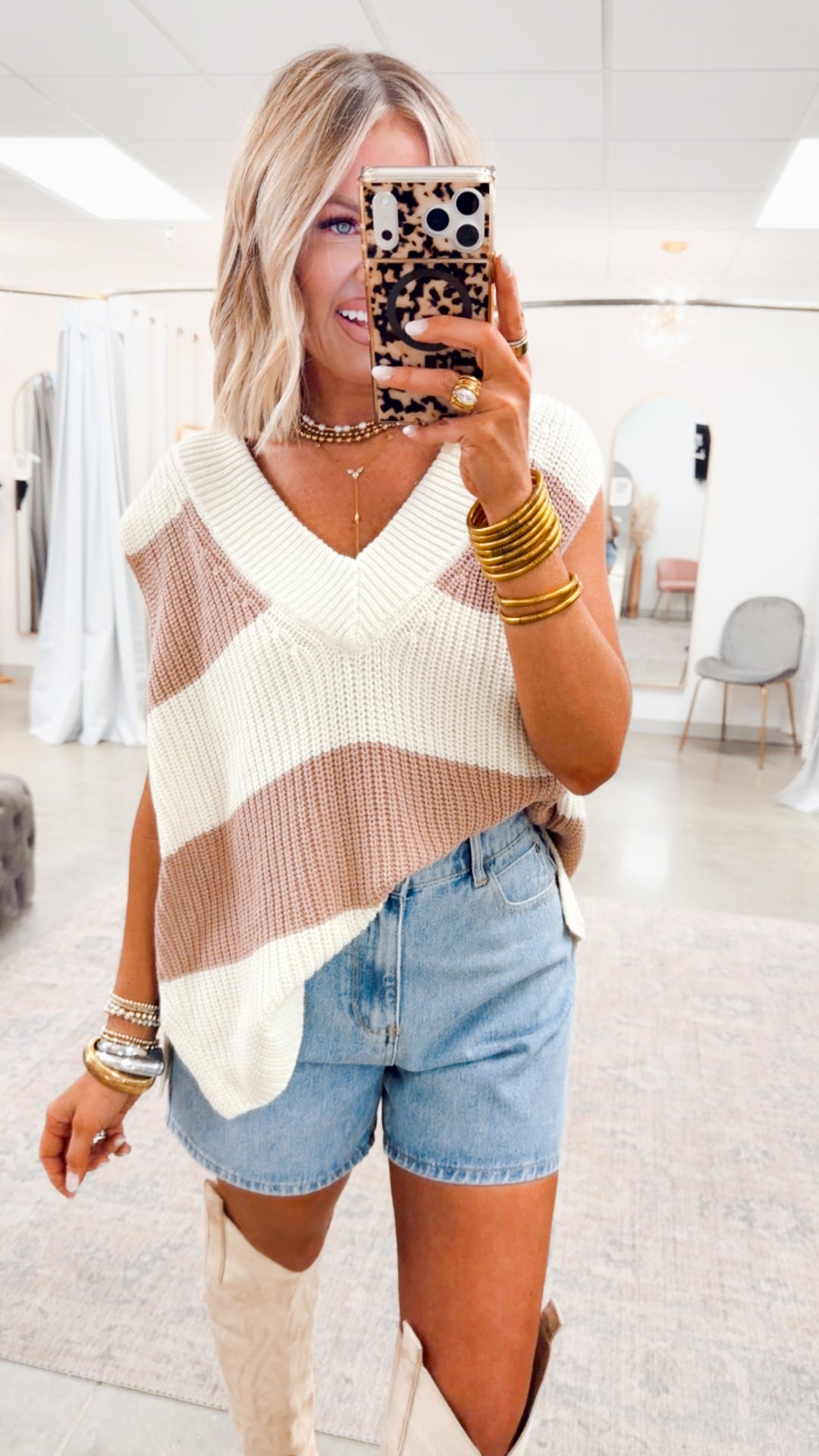 Gabby Sweater Vest-Cream/Taupe