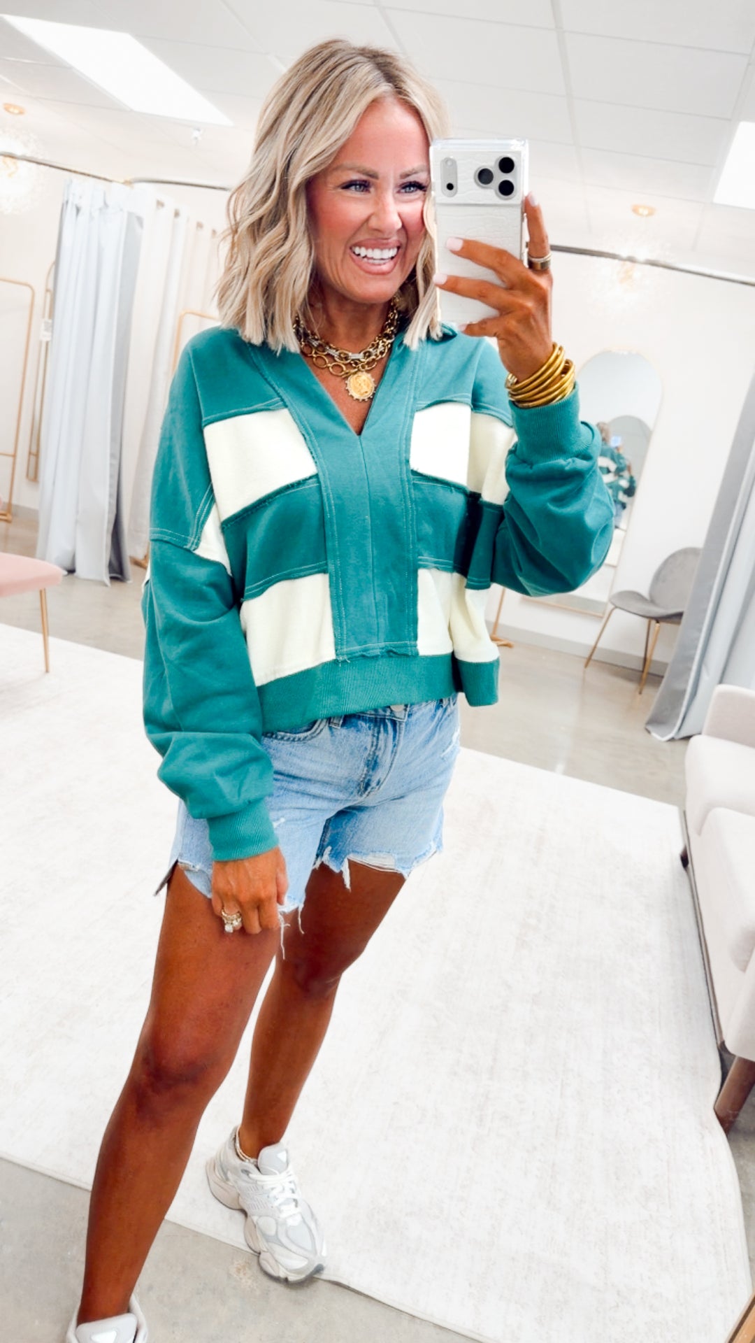 The Hollin Cropped Sweatshirt