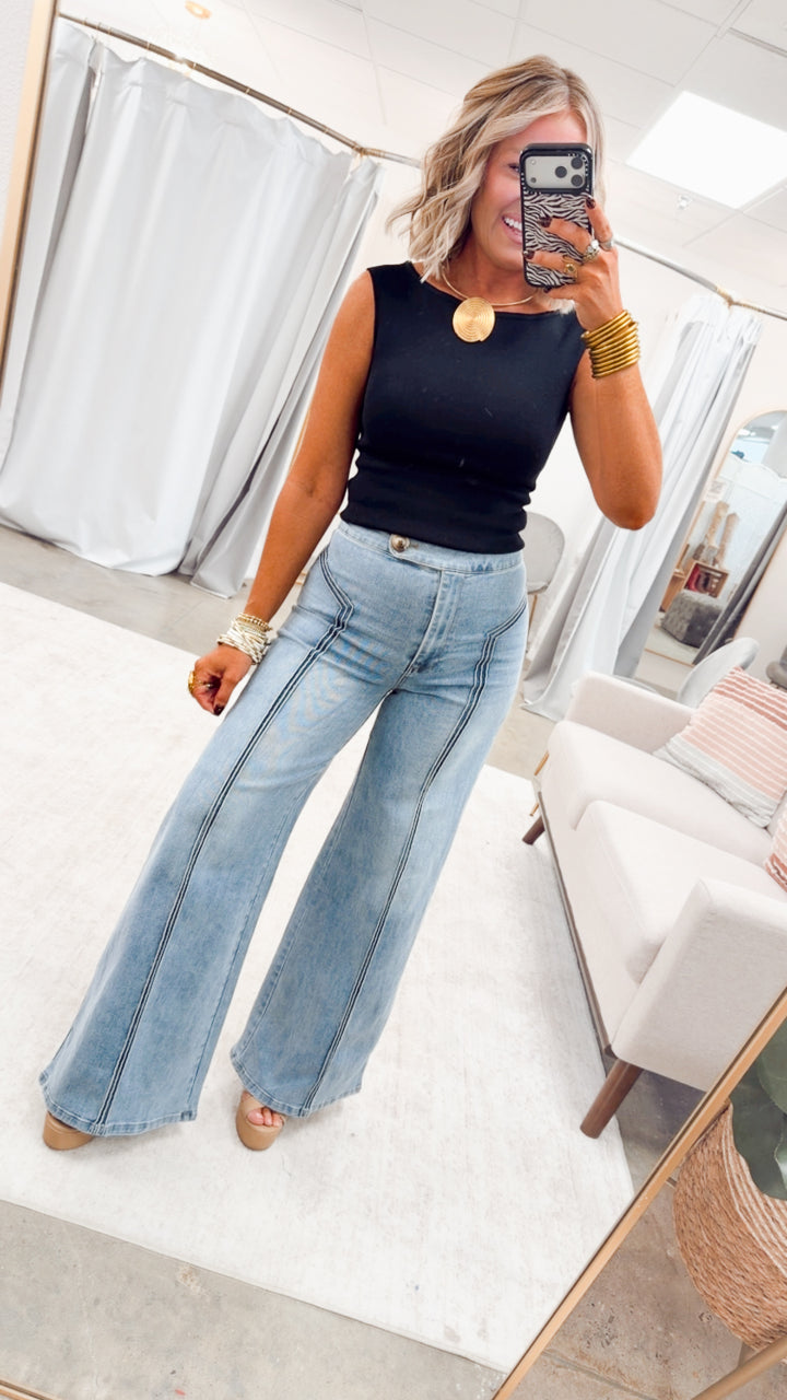 The Eva Off Shoulder Top-Black