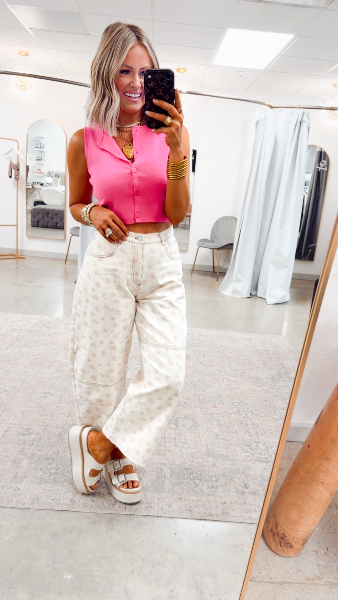 Mia Sleeveless Top-Pink