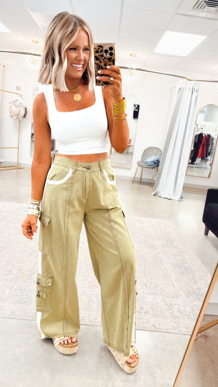 Easy Street Cargo Pants-Khaki Olive