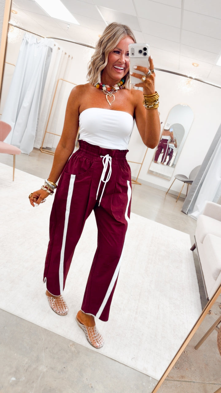 The Easy Pace Windbreaker Pants-Burgundy/White