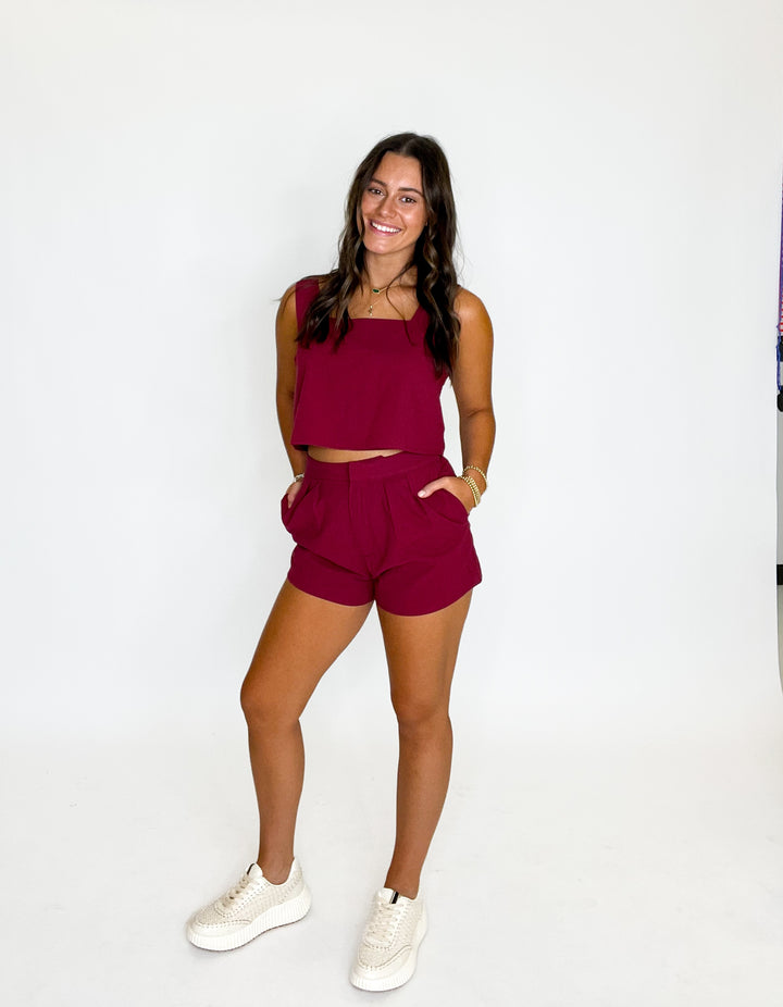 Easygoing Top & Pleated Shorts Set Maroon
