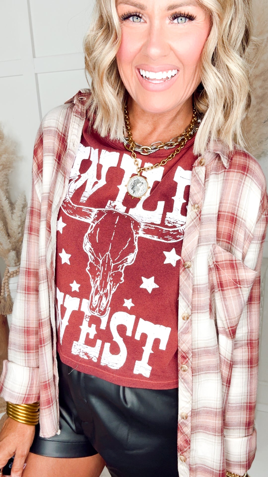 Wild West Longhorn Graphic Tee-Wine
