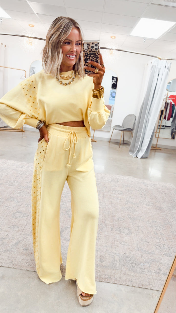 The Paloma Plush Set-Mellow Yellow