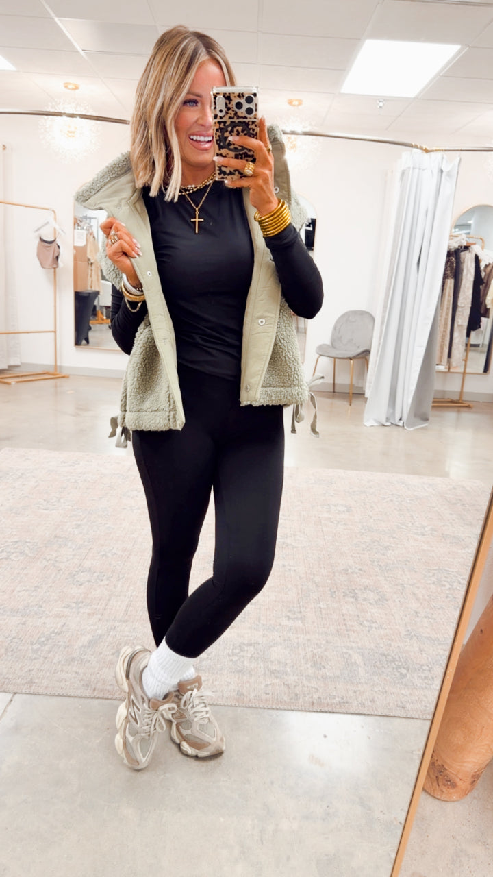 Chalet Sherpa Vest-Olive