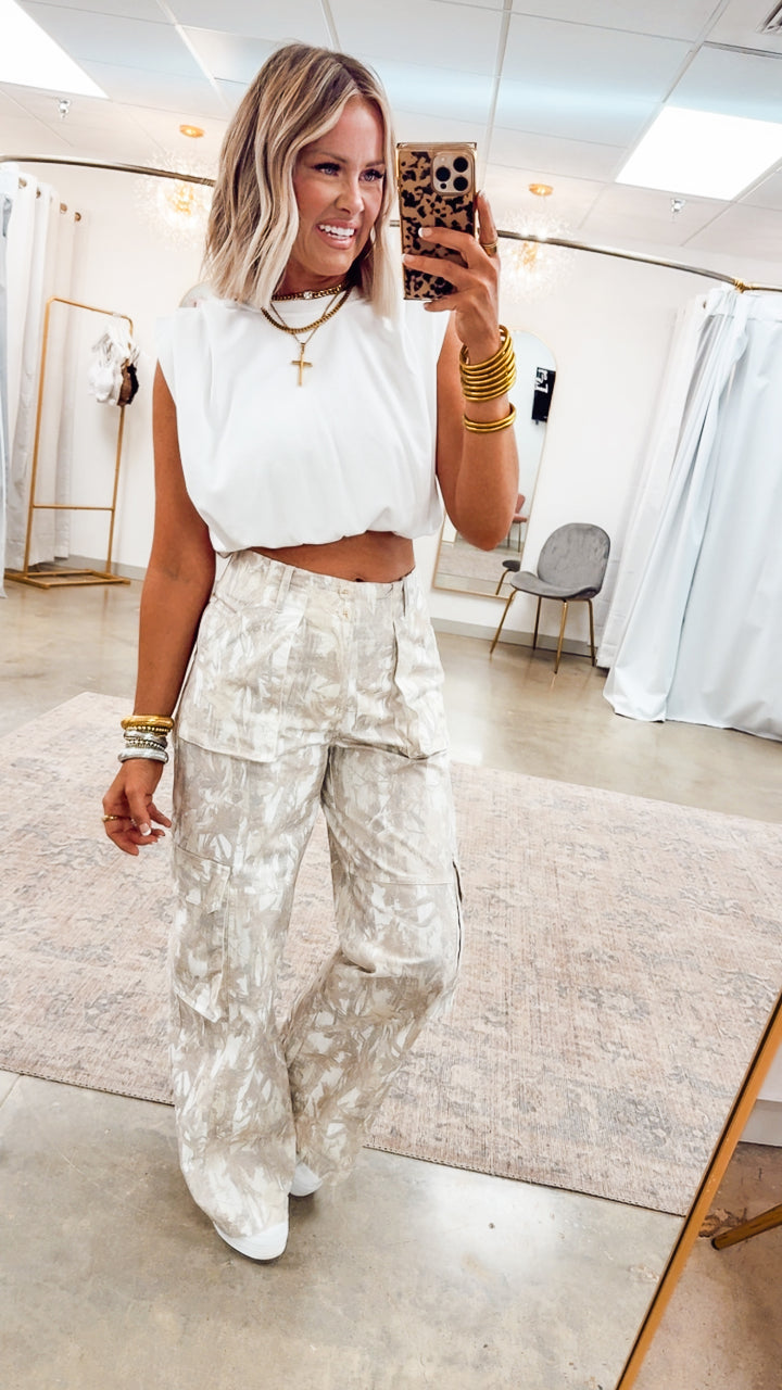 Maddie Bubble Hem Top-White