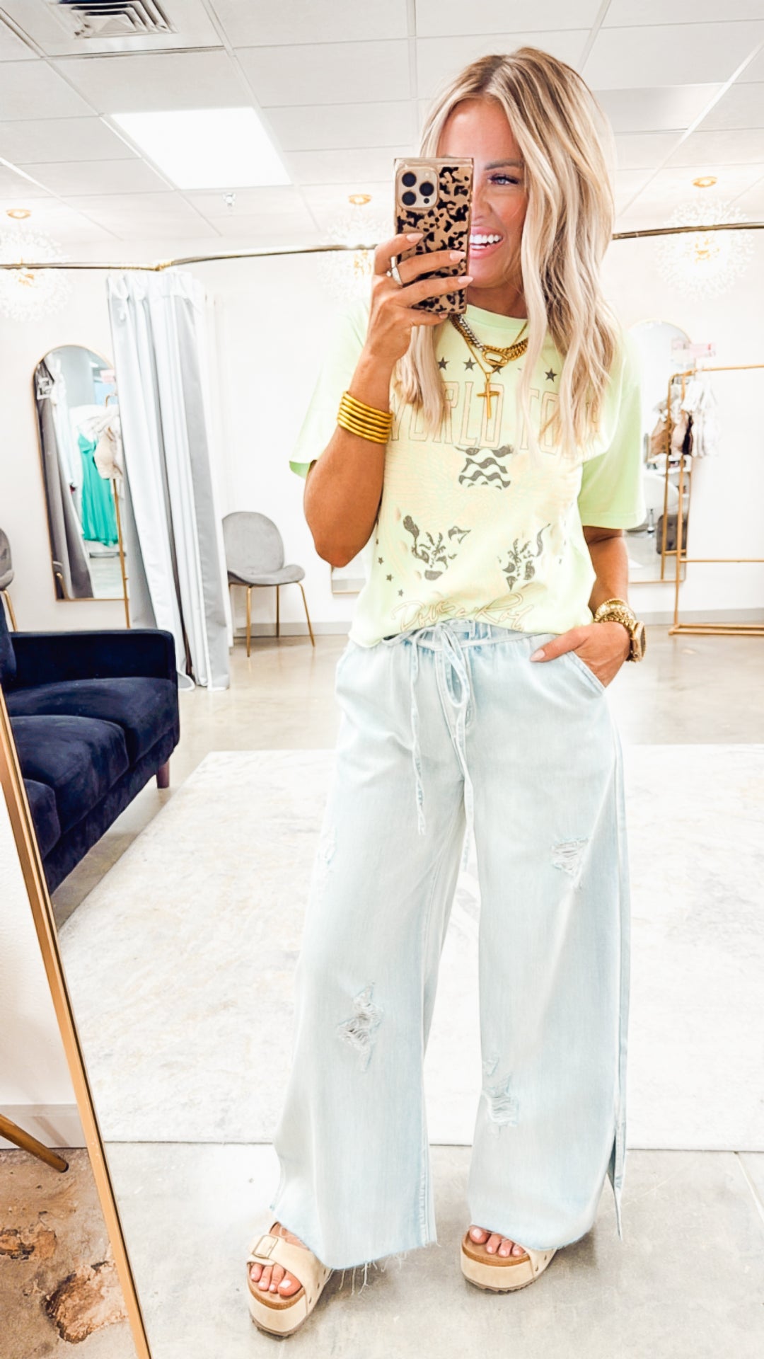 World Tour Rock N Roll Cropped Tee-Lime