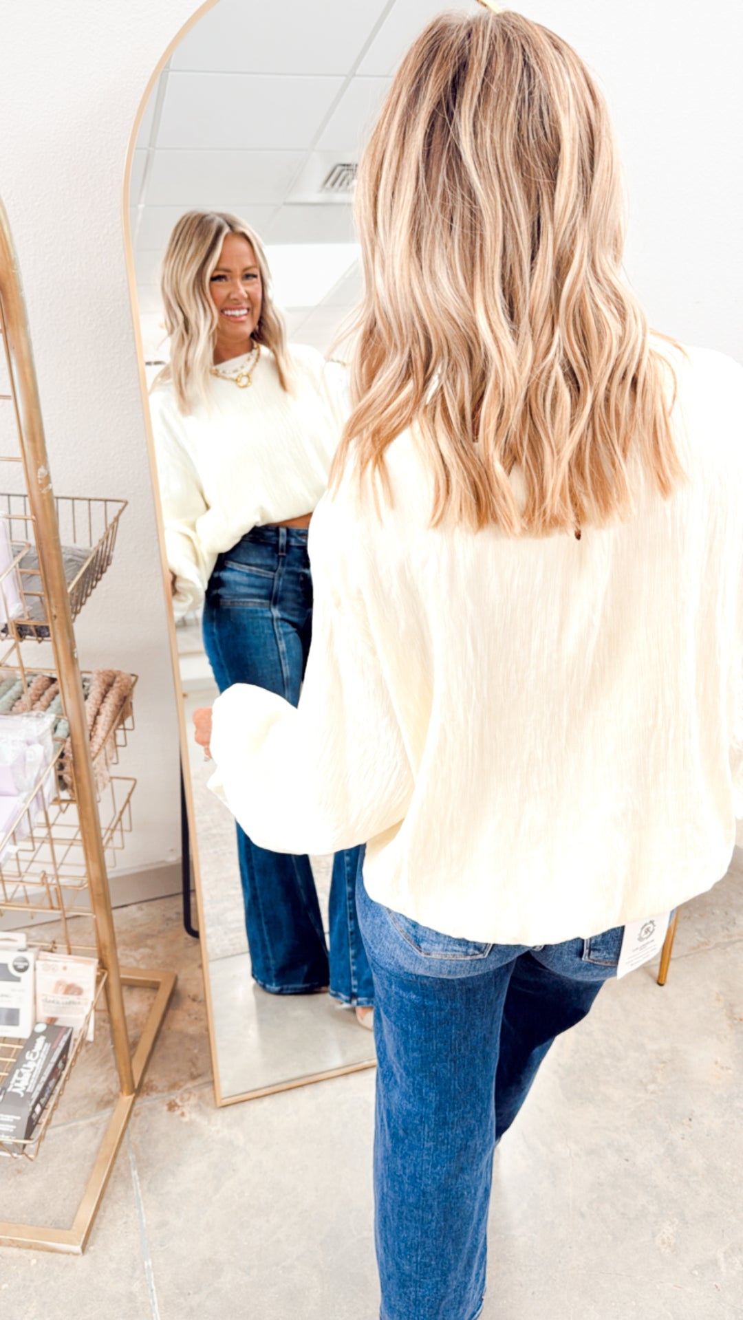 Laurel Bubble Hem Blouse-Cream