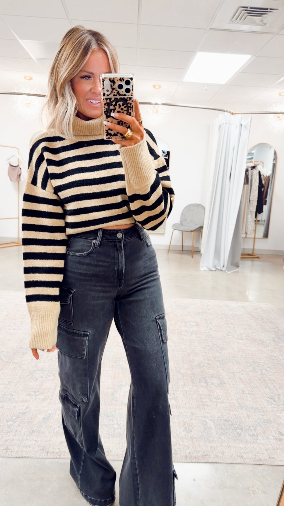 The Suri Sweater-Taupe/Black