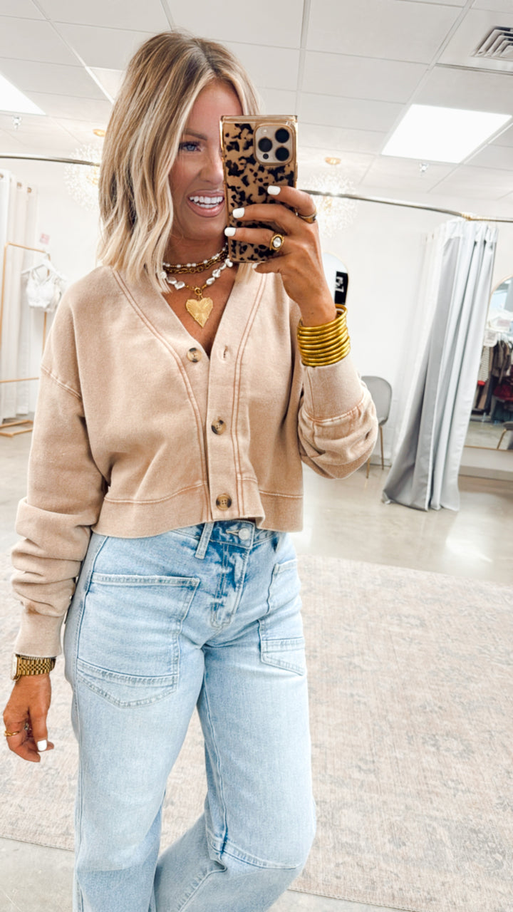 Lizzy Cropped Cardigan-Taupe