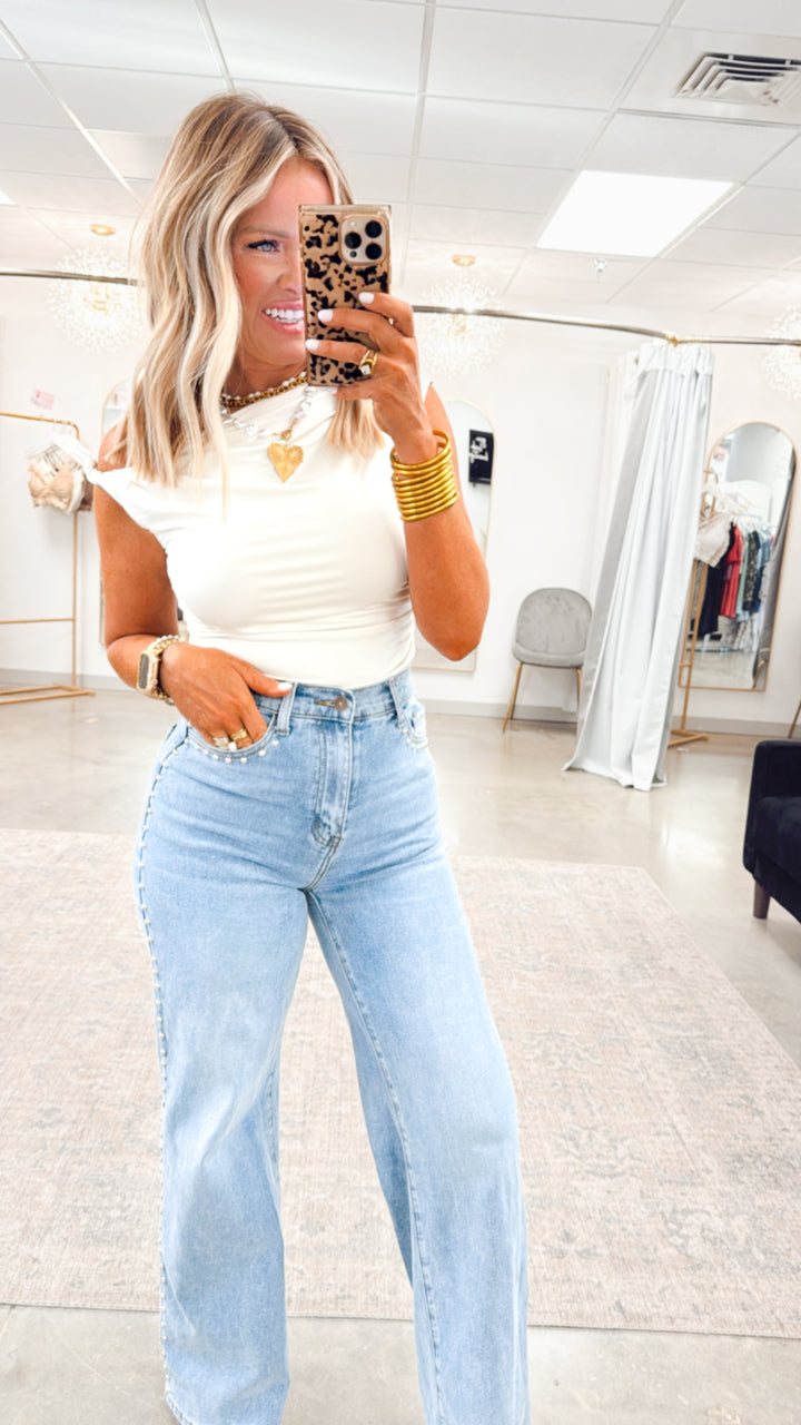 Claire Off Shoulder Top-Ivory