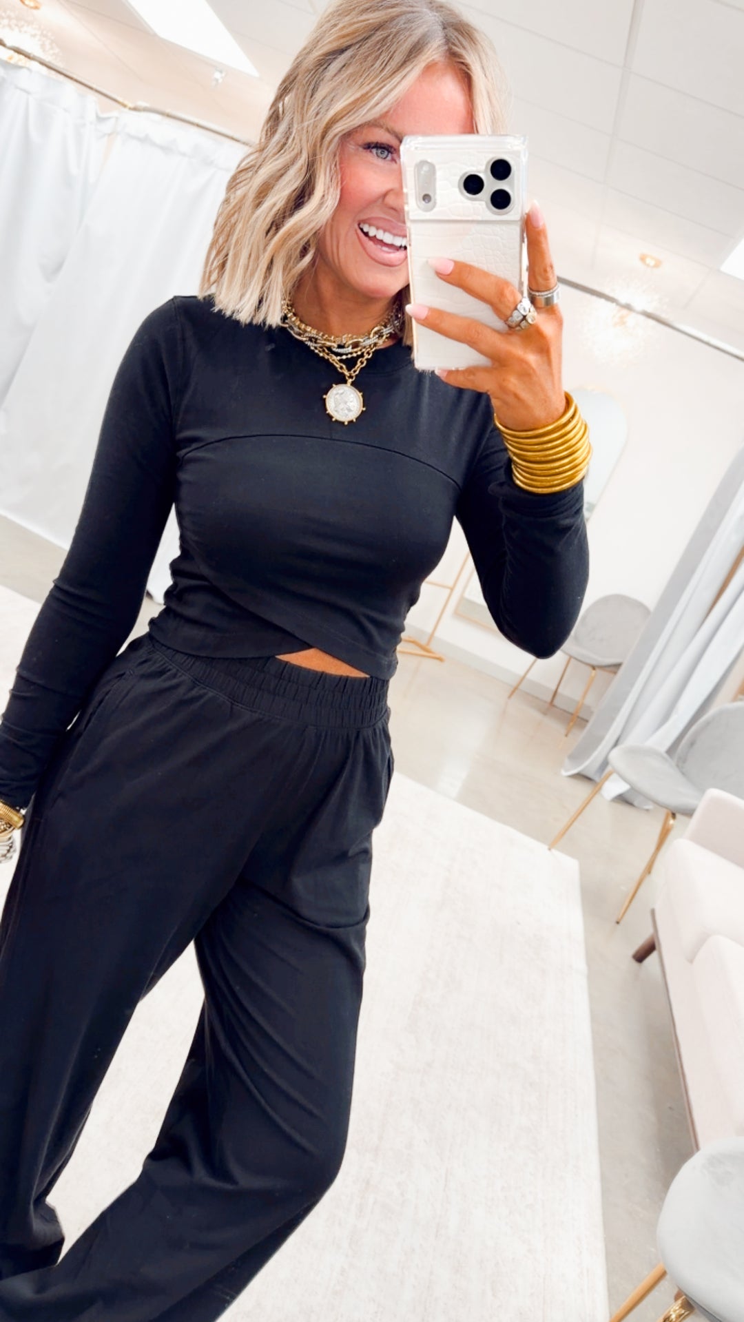 The Girl On The Go Set-Black