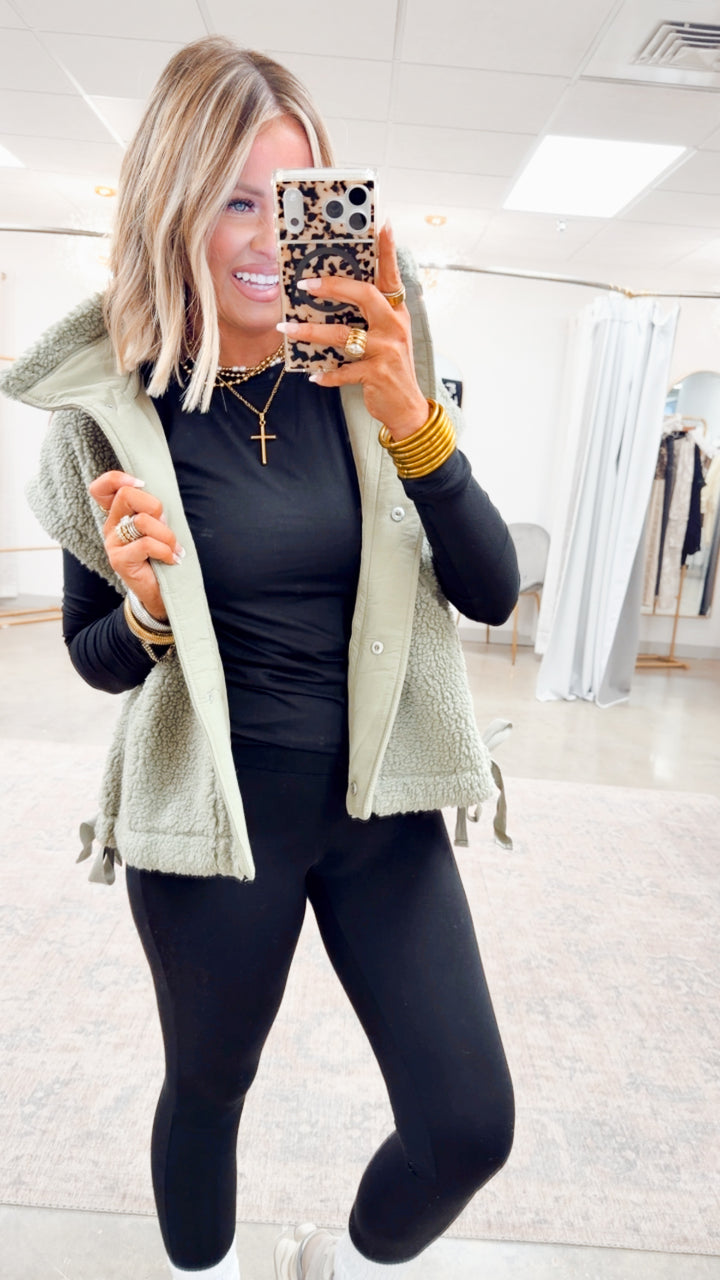 Chalet Sherpa Vest-Olive