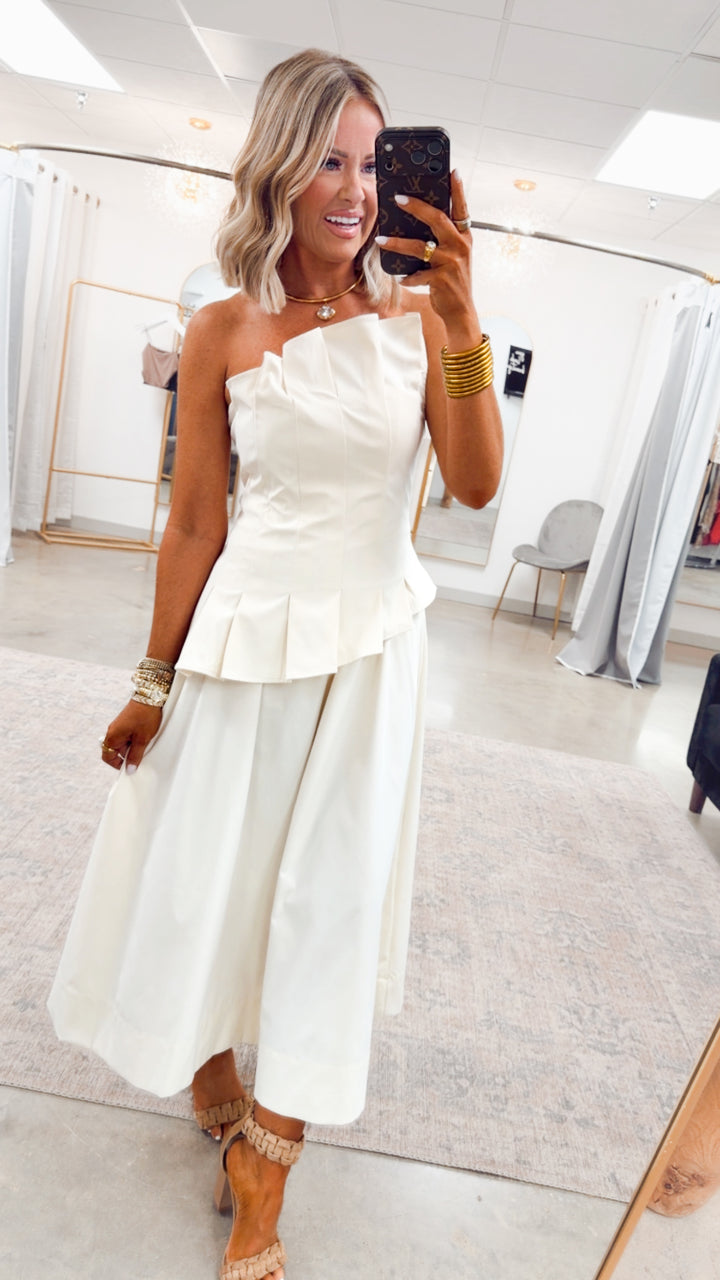 The Verona Sculpted Midi Dress-Ecru