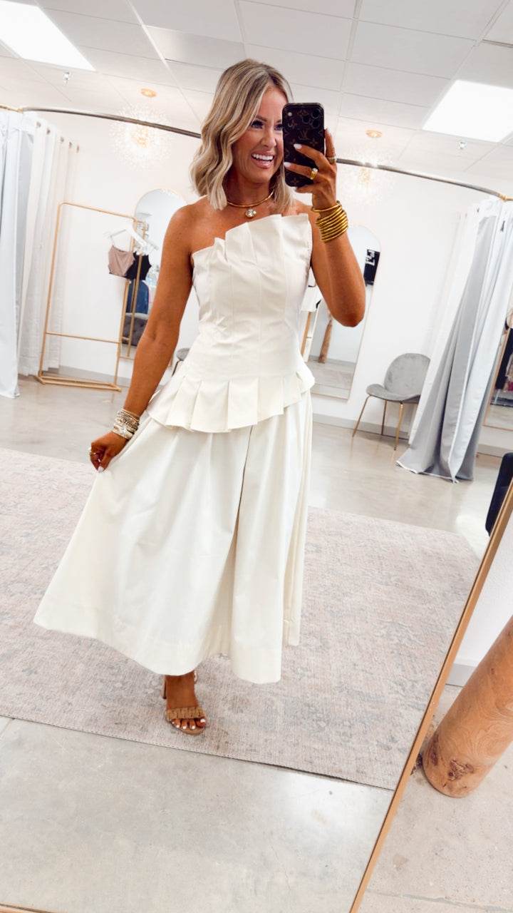 The Verona Sculpted Midi Dress-Ecru