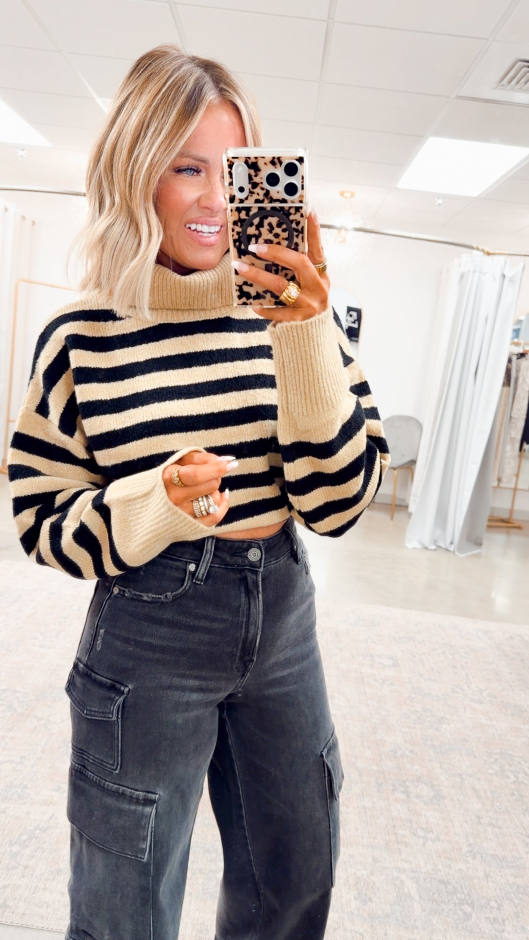 The Suri Sweater-Taupe/Black